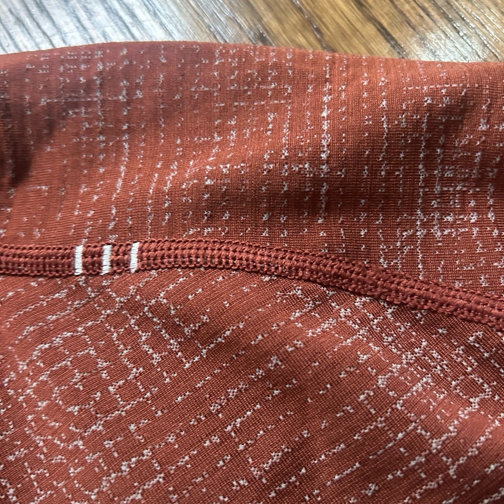Lululemon Metal Vent Tech Long Sleeve Size L Disrupted Grid Date Brown 51210 - Picture 3 of 4